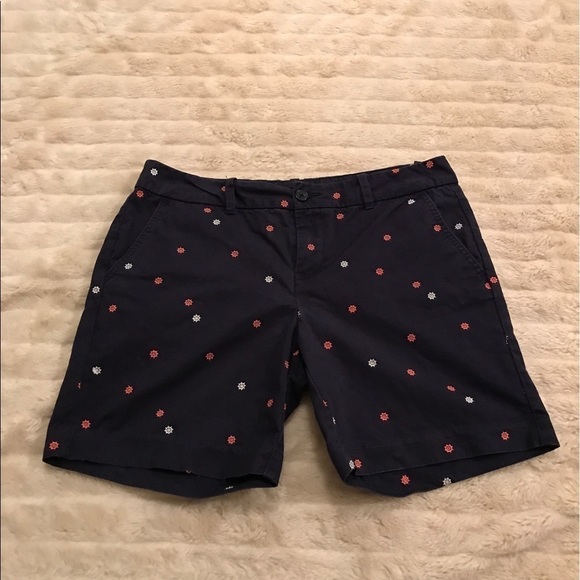 Tommy Hilfiger walking shorts Size 10 - Picture 1 of 5